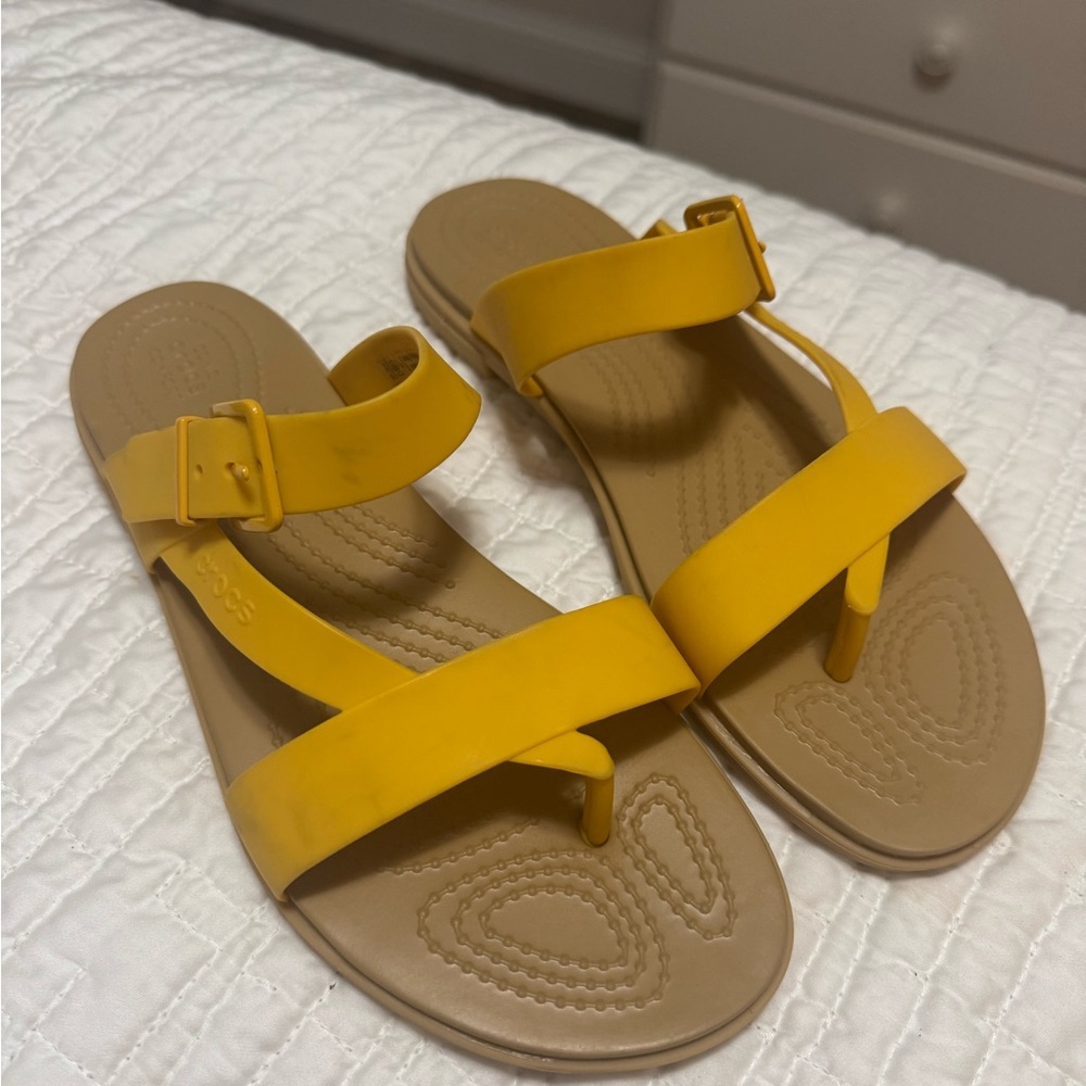 CROCS Iconic Comfort Yellow Sandals Slip-On. Like new without box.
